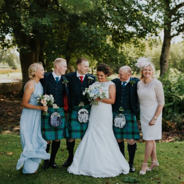 kilt bridesmaid dresses Lavender Bridesmaid Dresses Modest A Line Off The Shoulder V-Neck Stre