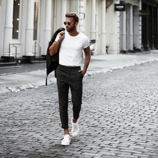 10 Capsule Wardrobe Approved Street Style Looks
