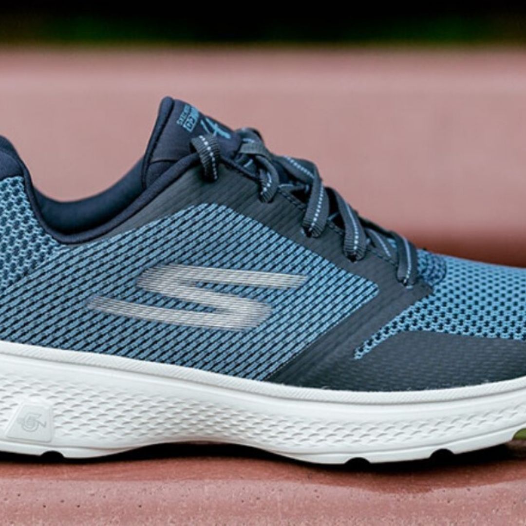 5 Best Walking Shoes For Men: 2020 Edition