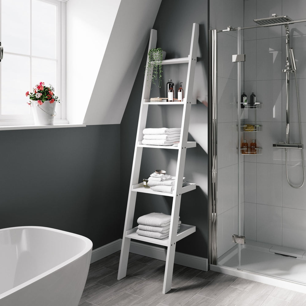 5 Match-Winning Bathroom Tips For Your Bachelor Pad