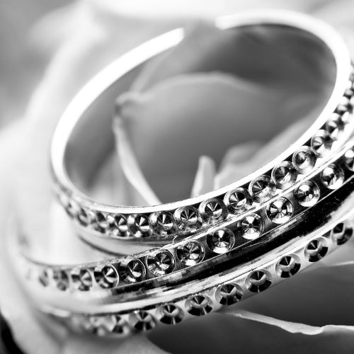 5 Popular Trends for Gold and Diamond Jewelry 