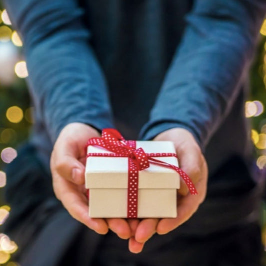 5 Simple Tips To Help You Select The Perfect Personalised Gift