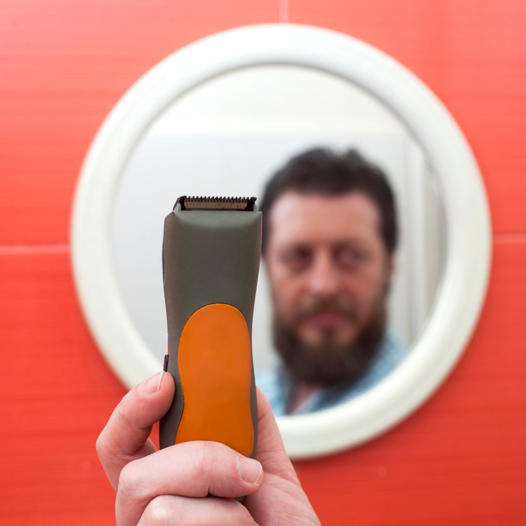 Beard trimmer