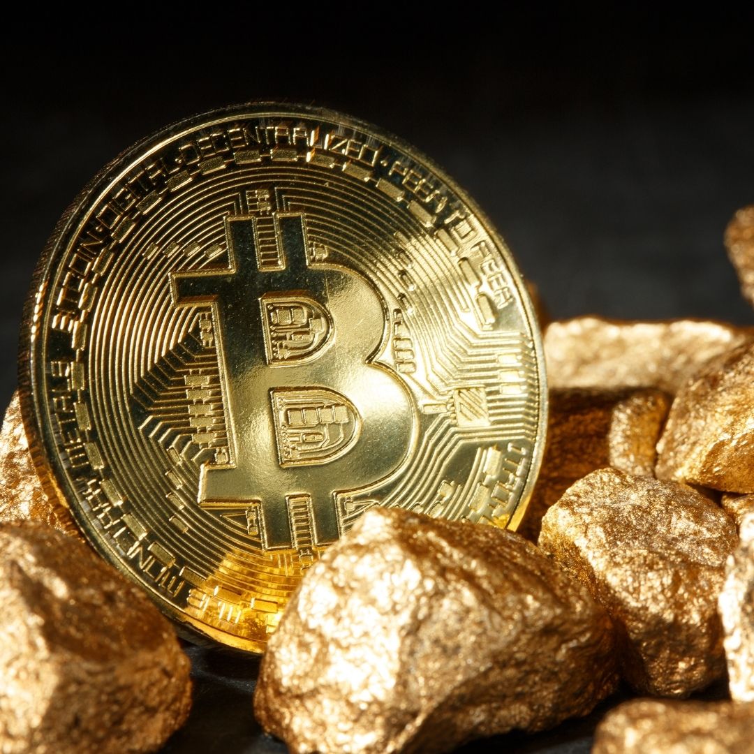 Bitcoin vs. Gold: Analyzing the Better and Futuristic Option