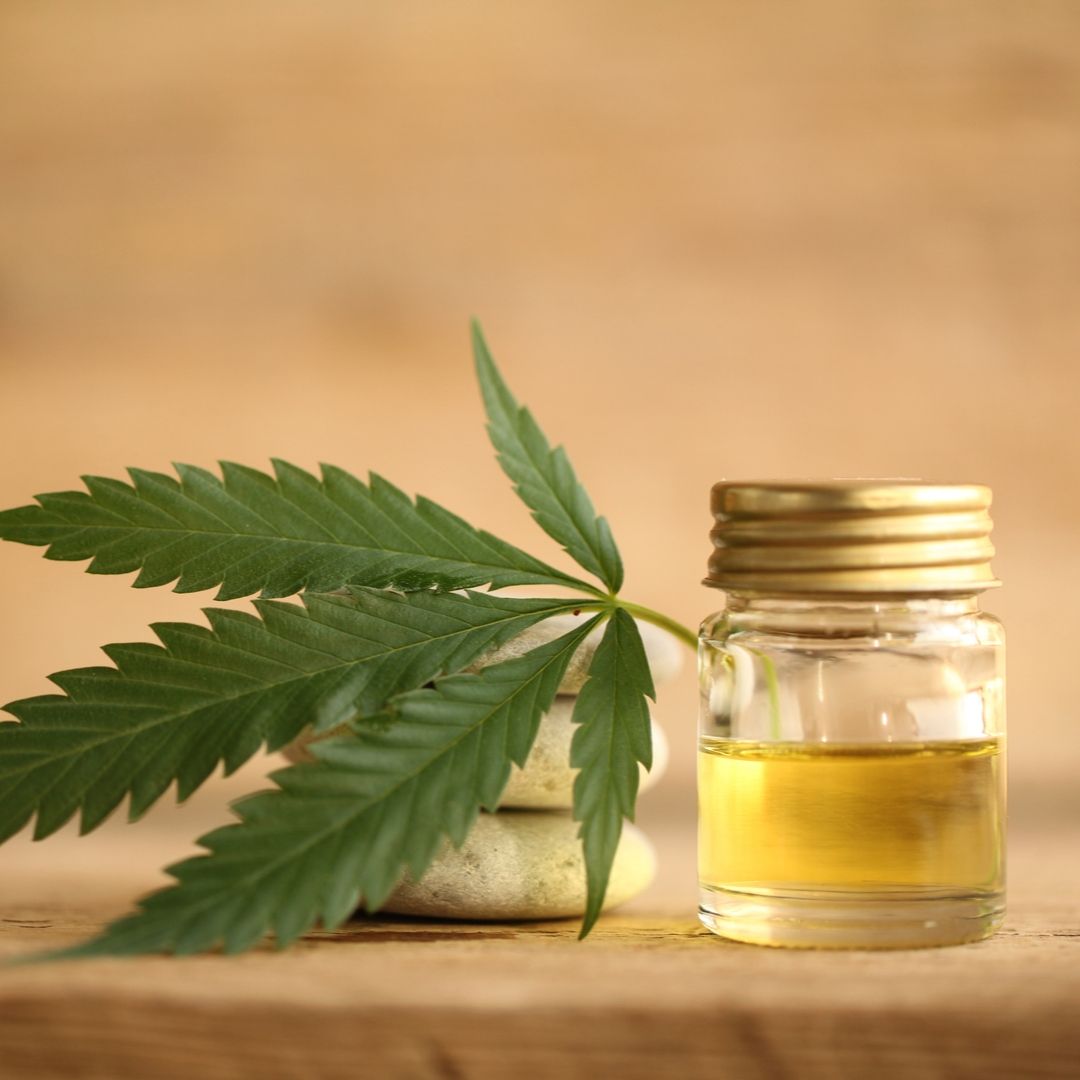 Why Are CBD Products The Natural Solution for Chronic Pain?