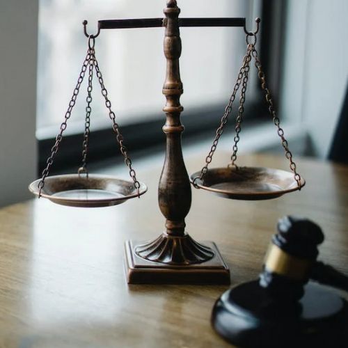 Choosing the Right Solicitor