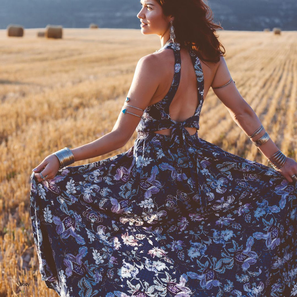 How to Style a Floral Maxi Dress for Any Occasion