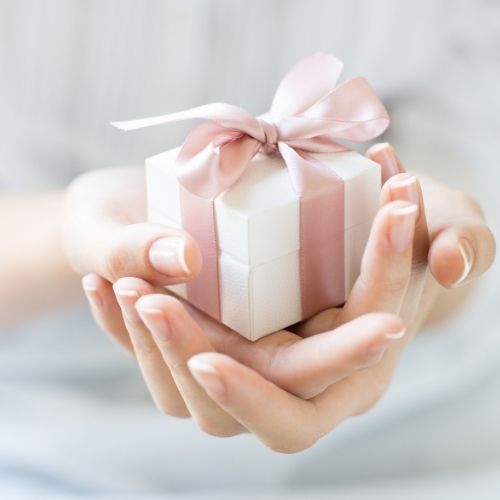 Best Creative Gifts for this Holiday Season