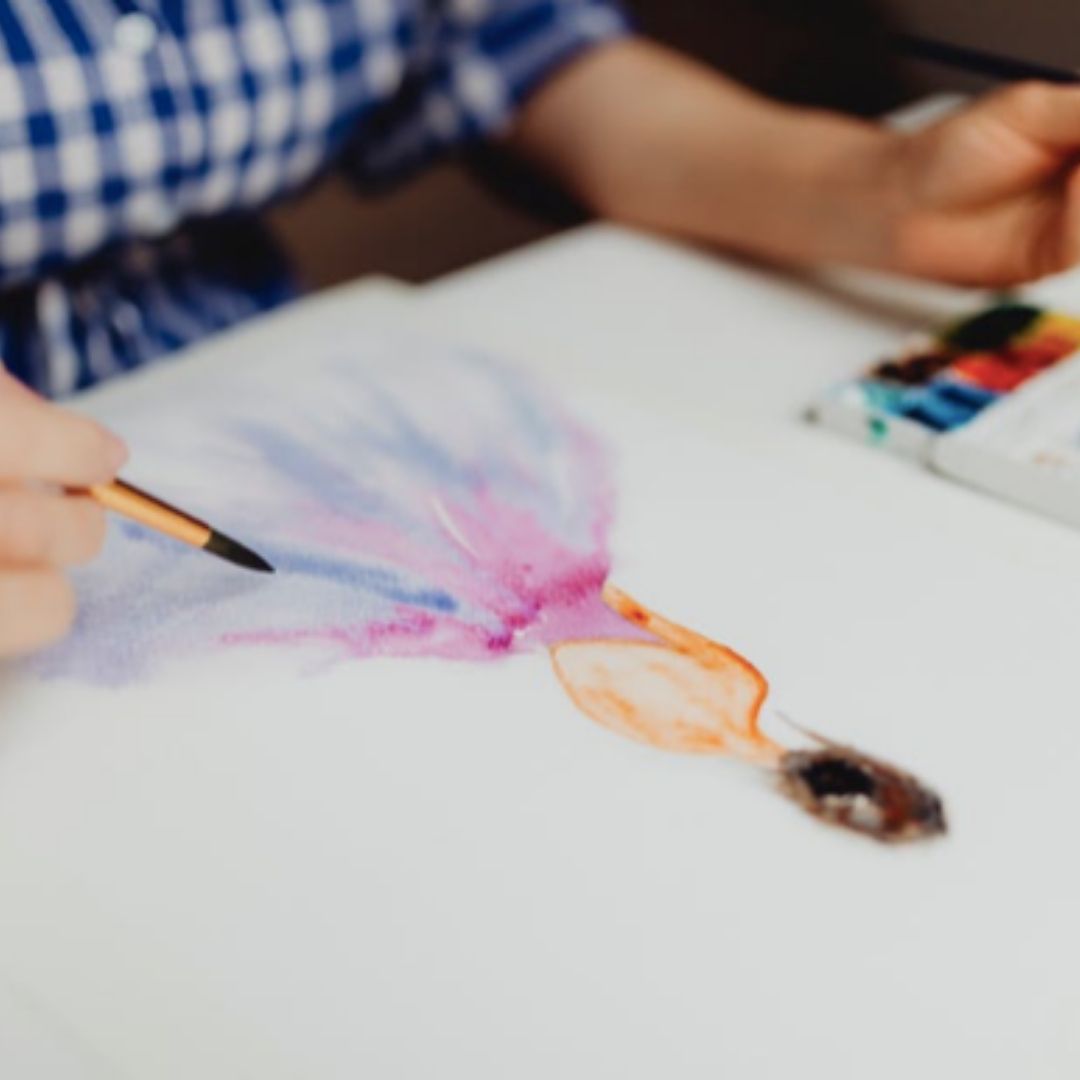 How to Become a Fashion Designer: The Step by Step Guide