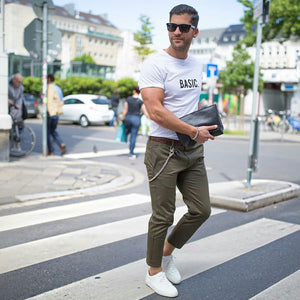 5 Cool Chinos Outfits For Men