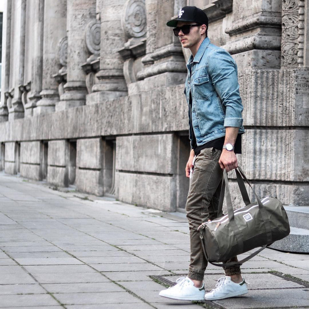 5 Blogger-Approved Ways To Wear Chinos