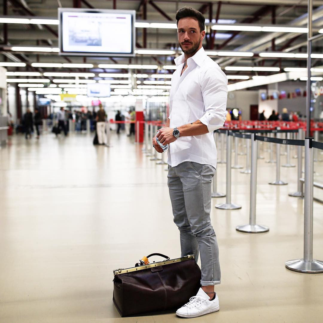 7 Coolest Airport Looks For Guys | Airport Outfit Ideas For Men