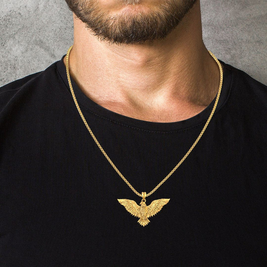 The Appeal of Men’s Pendants: A Blend of Style and Substance