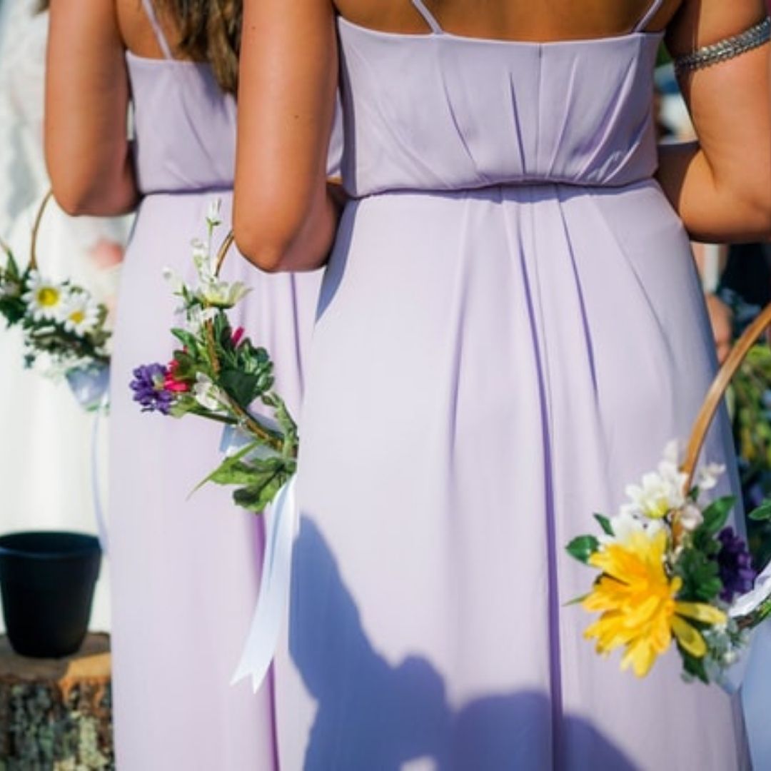 A guide To Mismatched Bridesmaid Dresses