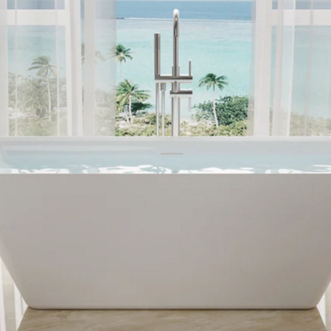Clean a Glossy White Bathtub