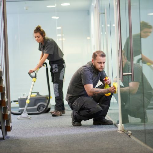 How Regular Office Cleaning Improves Staff Health?