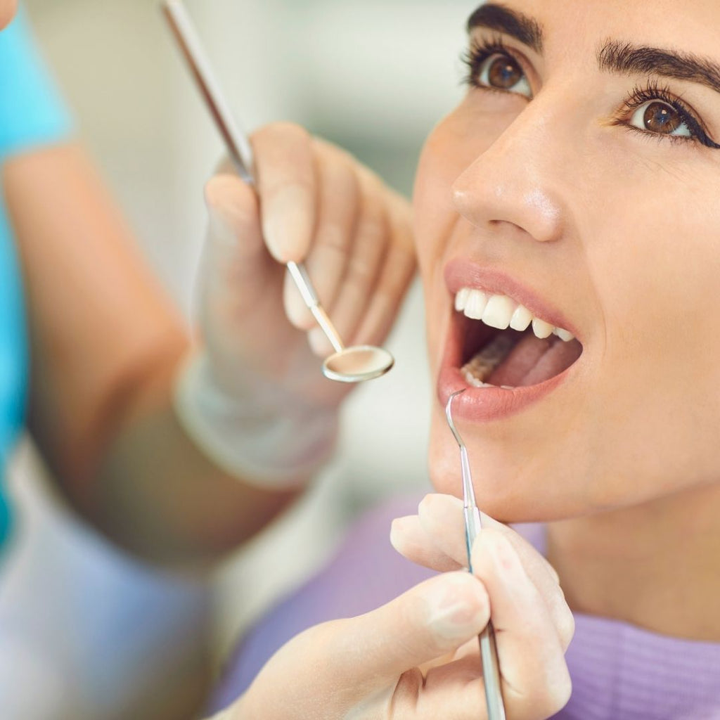 Oral and Dental Health Care Extends a Woman's Life.