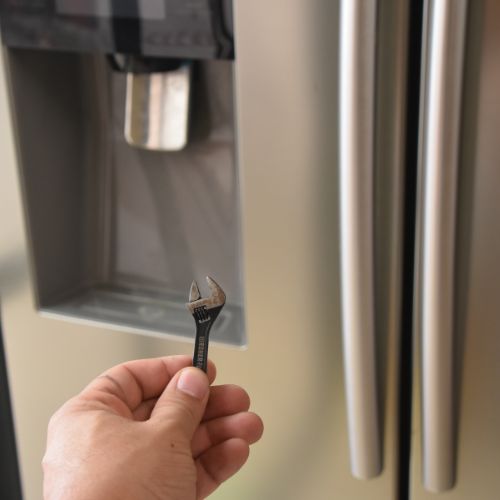 How To Hire A Refrigerator Repair Service
