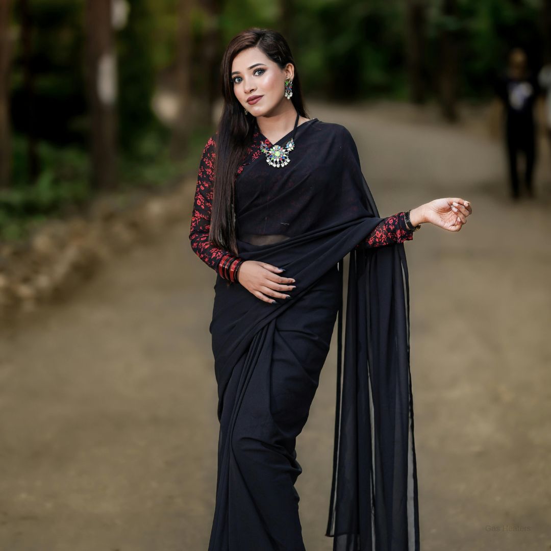 Saree to Wear to Your Farewell Party