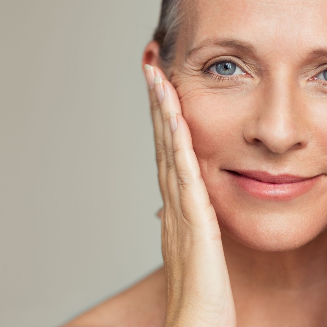 Want To Look Younger? Here Are 8 Ways To Reduce Signs Of Aging