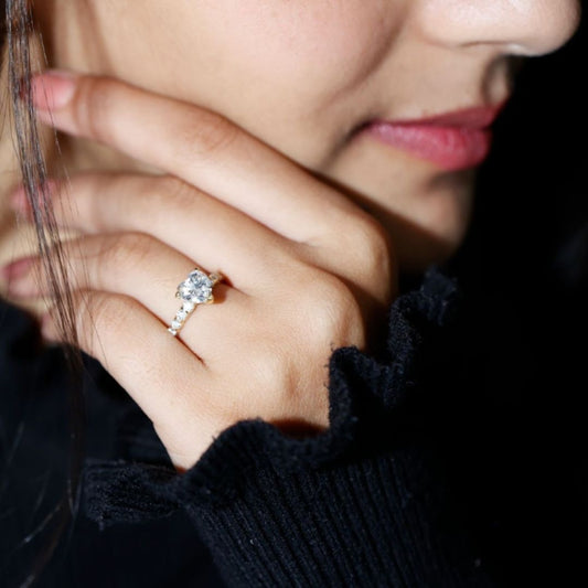  Solitaire Ring