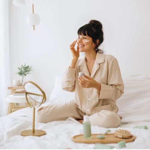 Can You Be Stylish and Frugal? We Say Yes! And Here’s How…