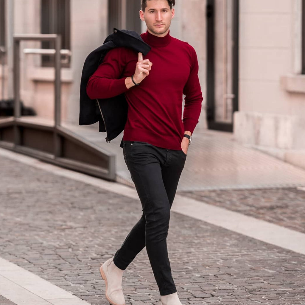 Found: The Best Sweater Outfits For Men #sweater #outfits #mensfashion #streetstyle