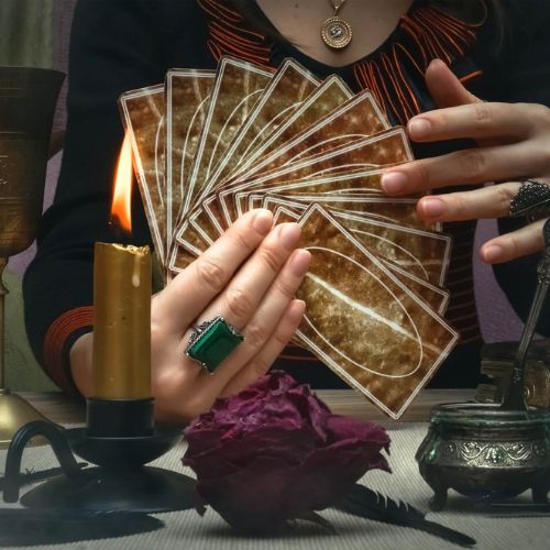 What Are the Types of Tarot Readings Yes or No?