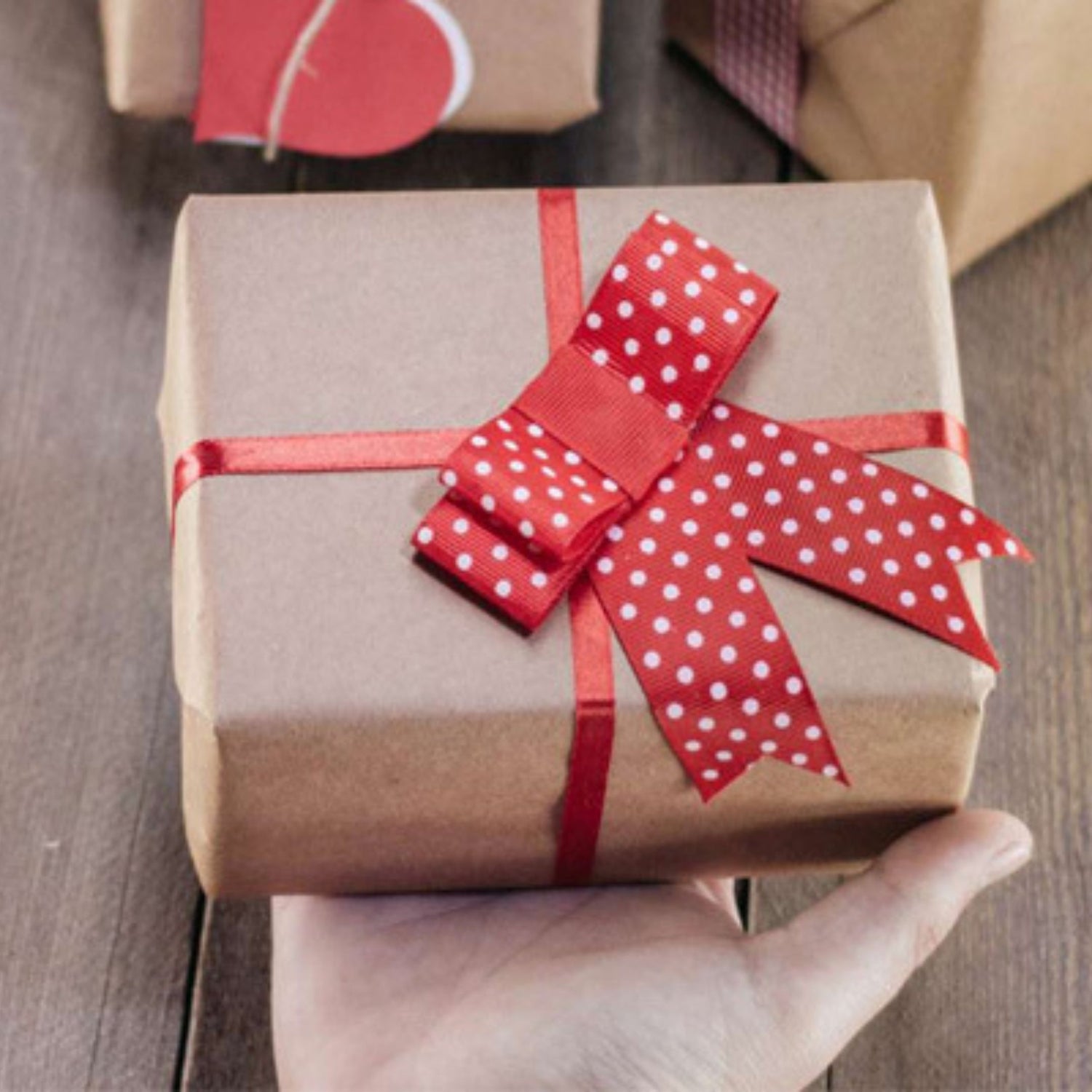 The Perfect Guide To Shopping a Best Gift For All Special Occasions!