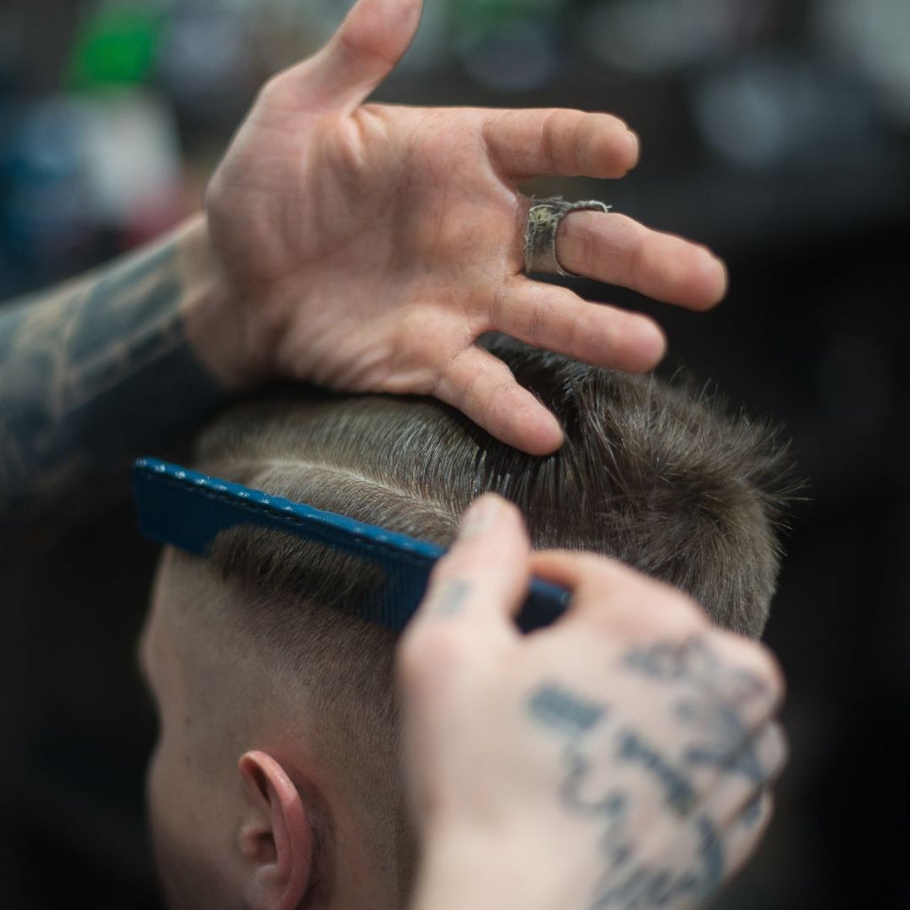 Trim, Shave, Style: How to Groom Yourself This Summer – For Men