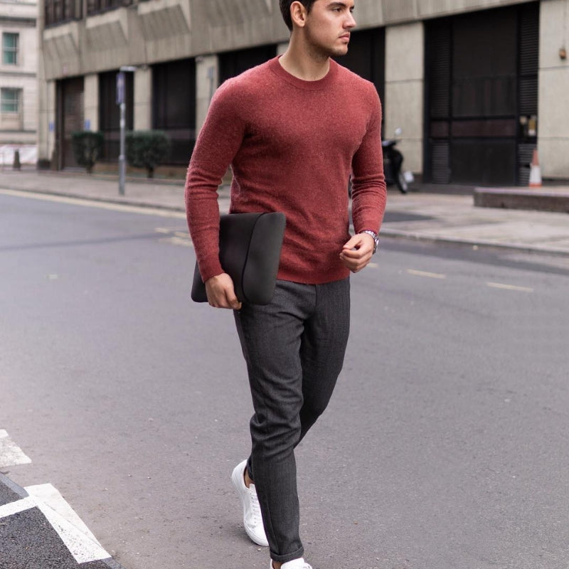 Grey Sweatpants with Dark Green Sweater Outfits For Men (12 ideas & outfits)