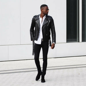 9 Minimalist Street Style Looks You Should Try