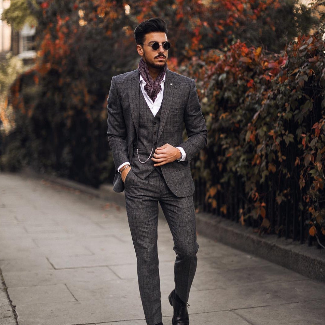 5 Dapper Formal Outfits To Droll Over #dapper #formal #outfits #mensfashion #streetstyle