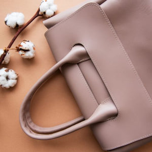 Tips to Choose The Perfect Bag for Autumn Season