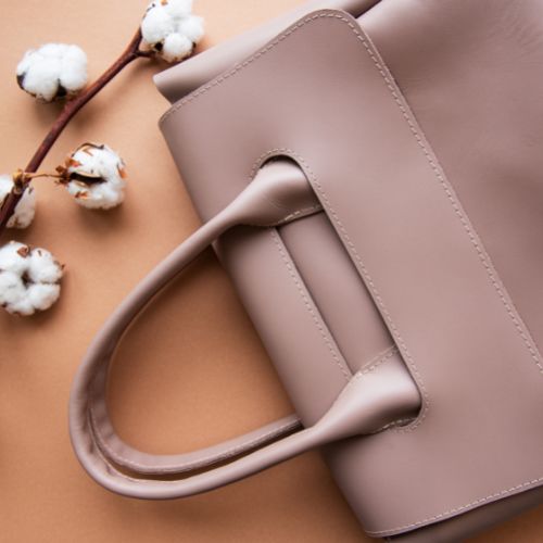 Perfect Bag for Autumn Season