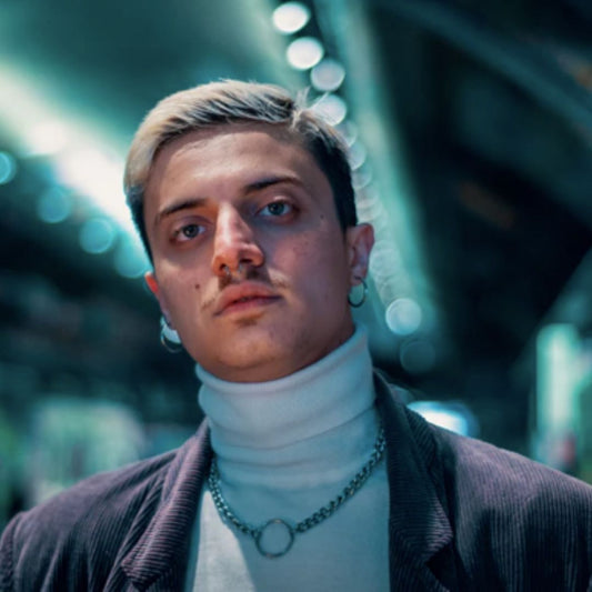 Your Ultimate Guide in Wearing Men's Diamond Chains