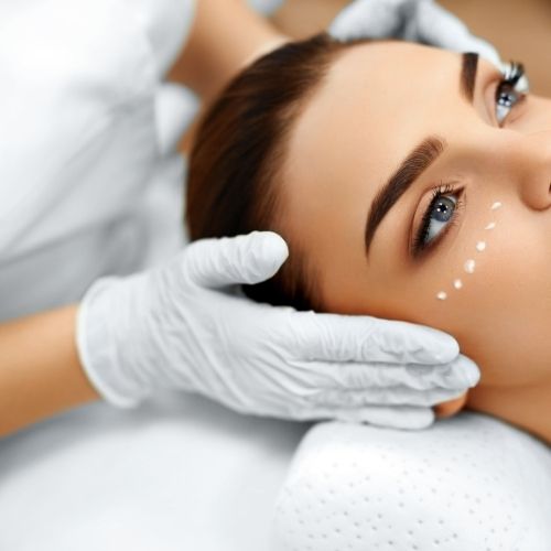 4 Beauty Treatments for Women Who Like a Natural Look