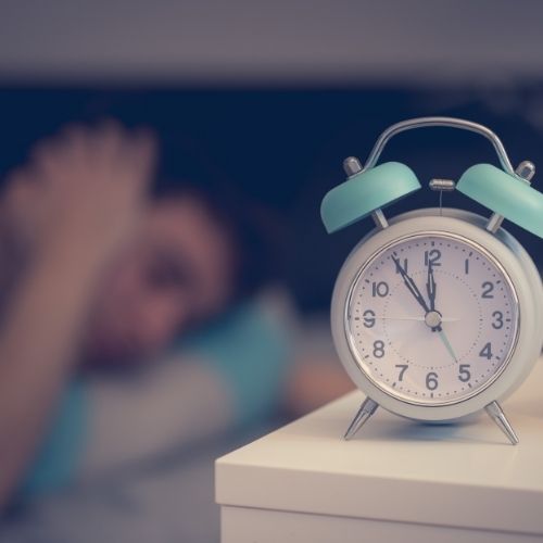 Eight healthy tips to cure Insomnia in Adults