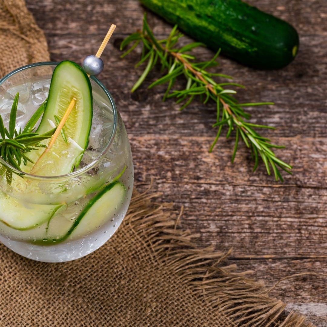 5 Activities That Combine Well with Drinking Gin