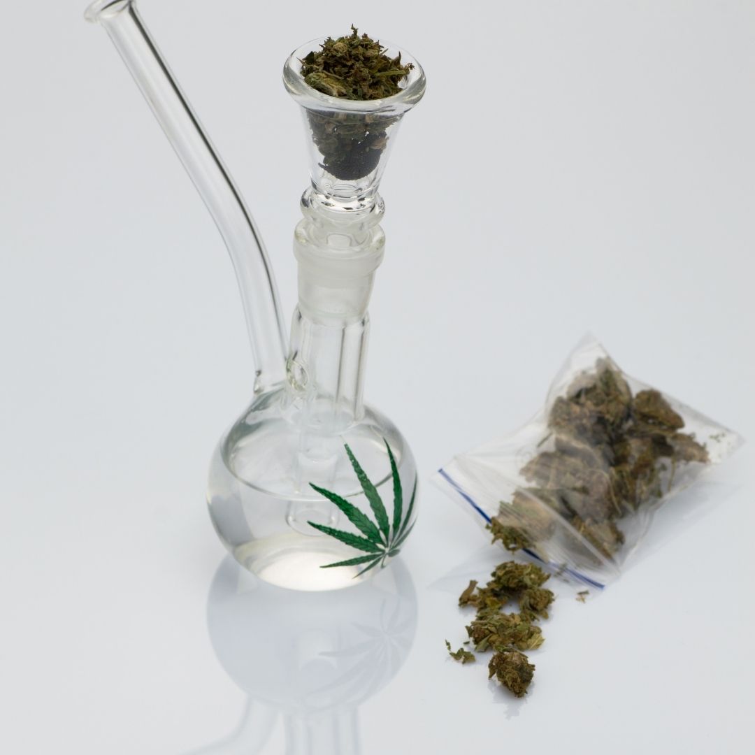 What Should You Look for When Buying a Glass Pipe?