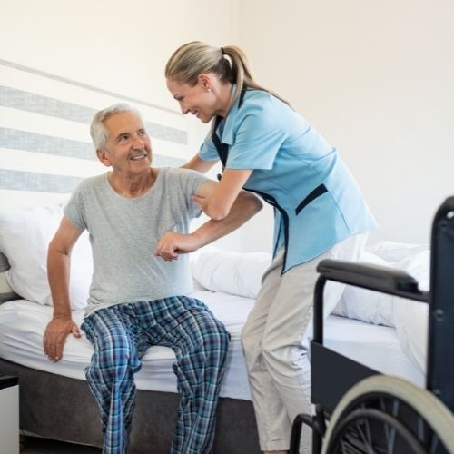 5 Ways to Keep Your Home Care Assistants Happy