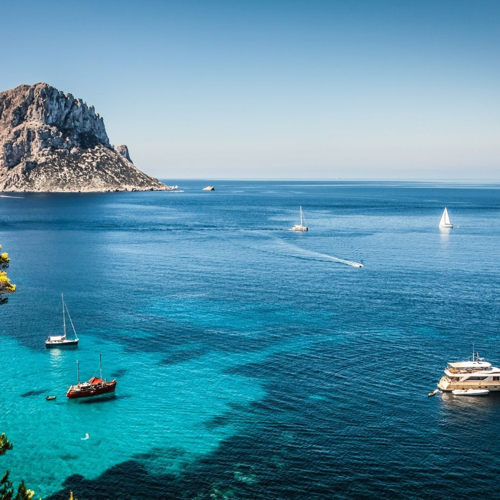 Why Should You Check Ibiza Party Calendar Before Visiting?