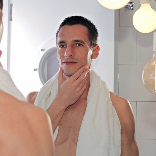 How Men Can Keep Their Skin Happy In The Winter