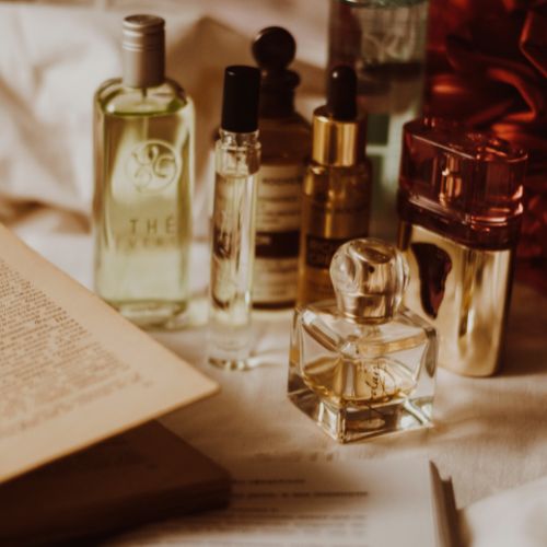 Three Best-Selling Fragrance Samples… And Why They Are So Popular