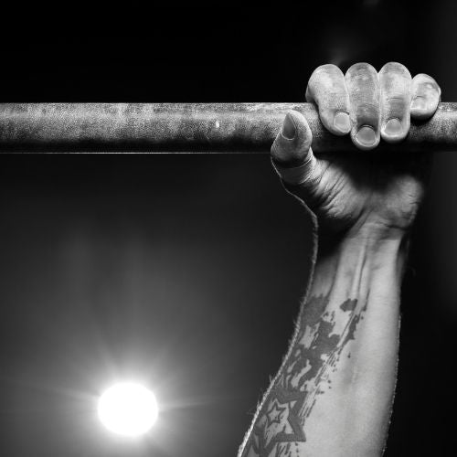 The Benefits of Using An At-Home Pull Up Bar