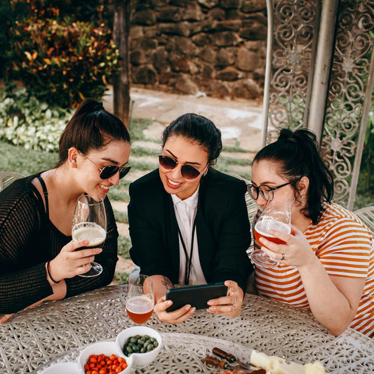 Social Fashion Platforms