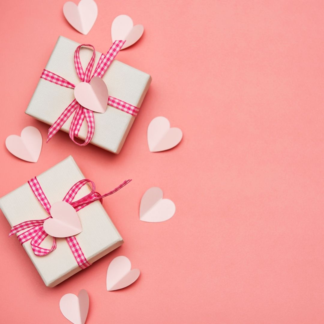 Valentine’s Day Gift Ideas For Him and Her Under $50